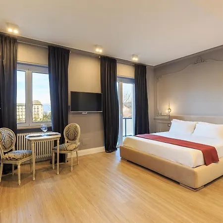 招待所 Vespucci Boutique 斯特雷萨